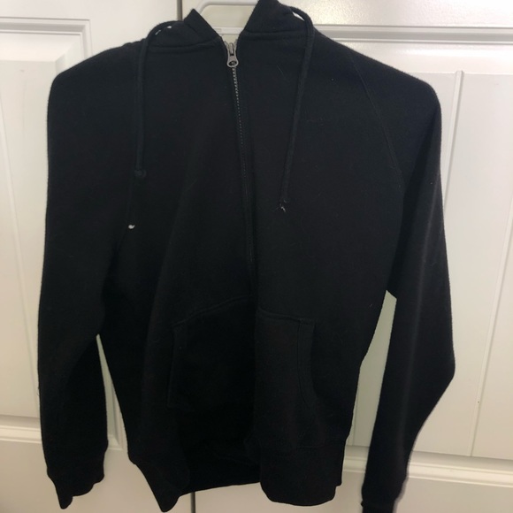 Black zip up woman’s sweater - Picture 1 of 4